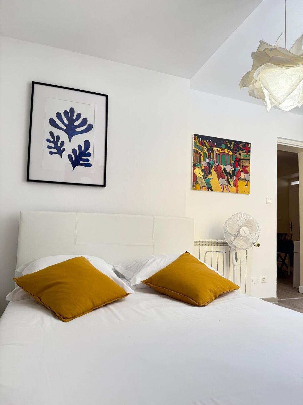 Le Favorin 1 Apartment Arles Bagian luar foto
